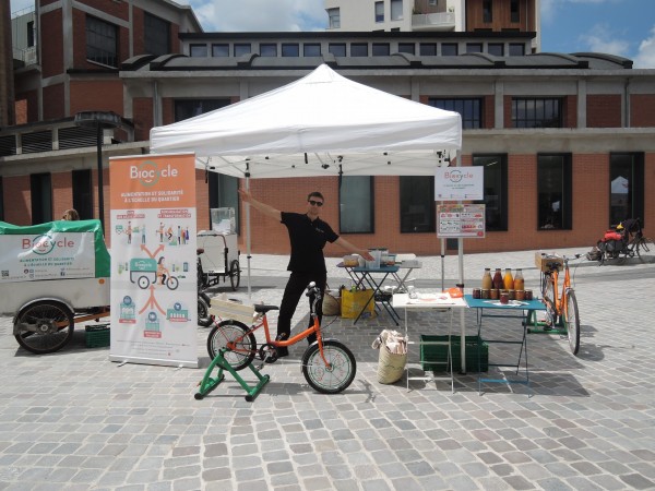 Stand d'animations avec notre vélomixeur